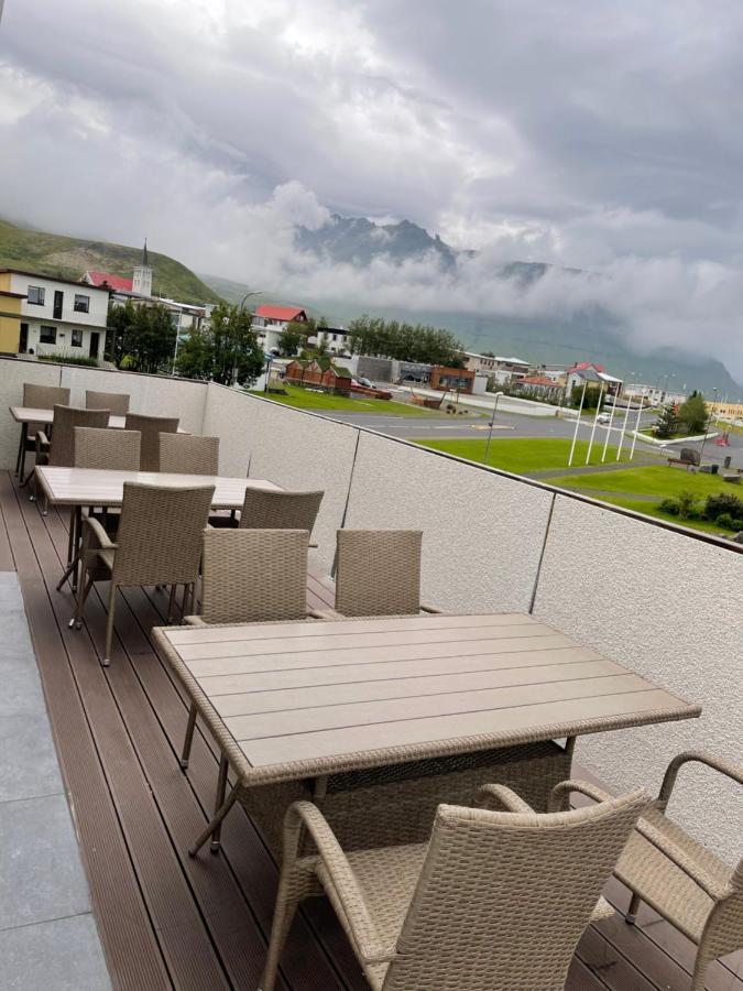 Helgrindur Guesthouse Грундарфьордур Экстерьер фото